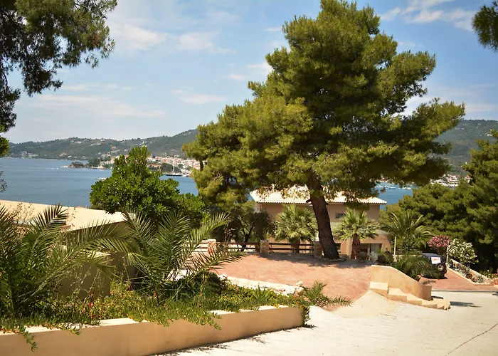 Pensión Core Luxury (adults Only) 4*