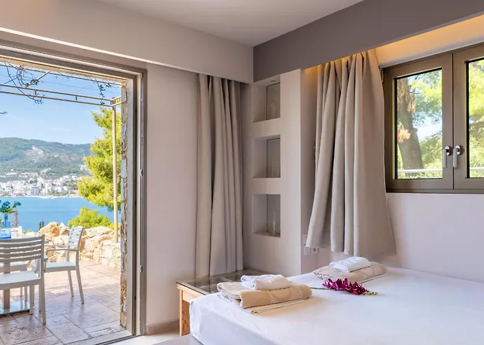 Pensión Core Luxury (adults Only) 4*