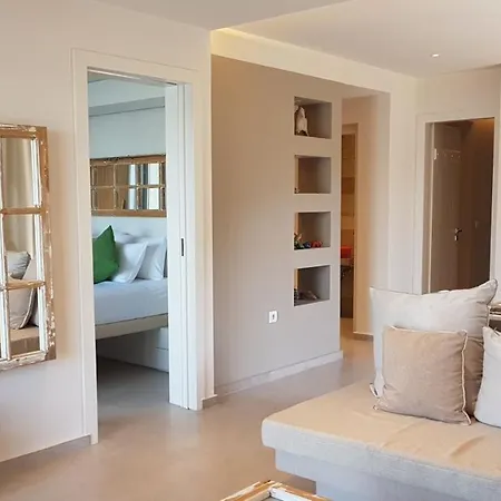 בית הארחה Core Luxury (adults Only) 3*
