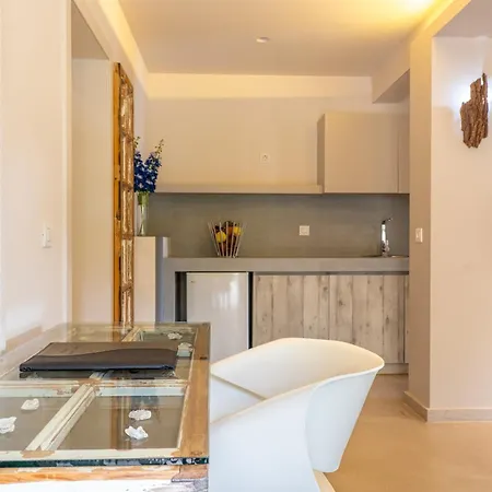 Core Luxury (adults Only) بيت ضيافة 4*