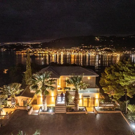 Core Luxury (adults Only) بيت ضيافة