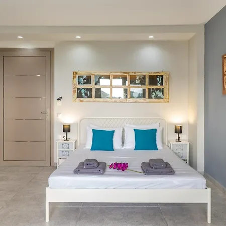 בית הארחה Core Luxury (adults Only) העיירה סקיאתוס