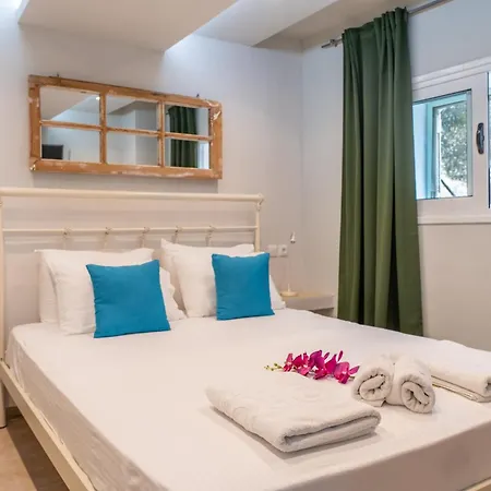 Core Luxury (adults Only) Konukevi İskados