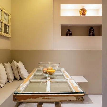 Core Luxury (adults Only) בית הארחה