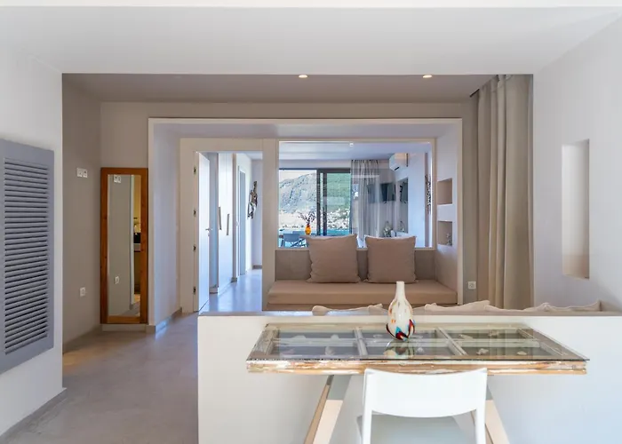 Core Luxury (adults Only) Pensiune