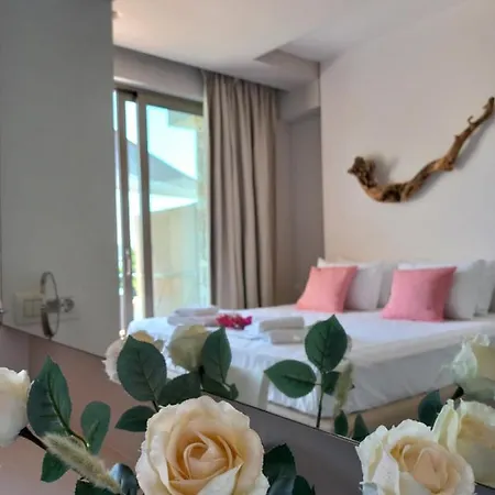 Core Luxury (adults Only) Pensionat 3*