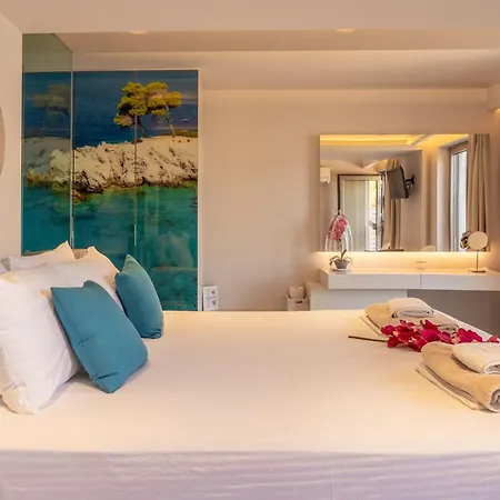 Core Luxury (adults Only)